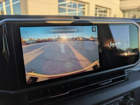 New 2026 Jeep Gladiator Sport image 3