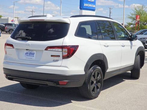 Certified 2022 Honda Pilot TrailSport image 17