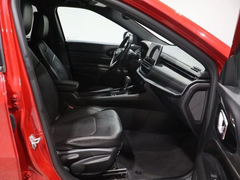 Used 2022 Jeep Compass Limited image 29