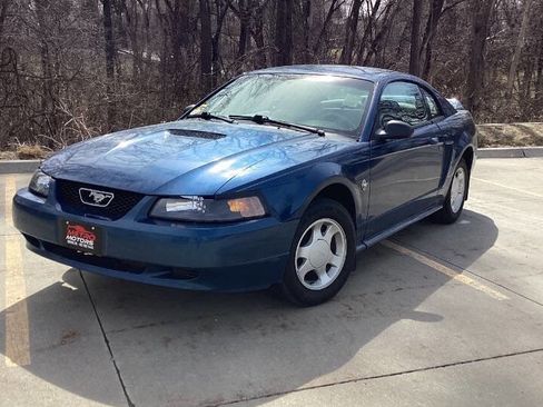 Used 1999 Ford Mustang Coupe RWD image 1