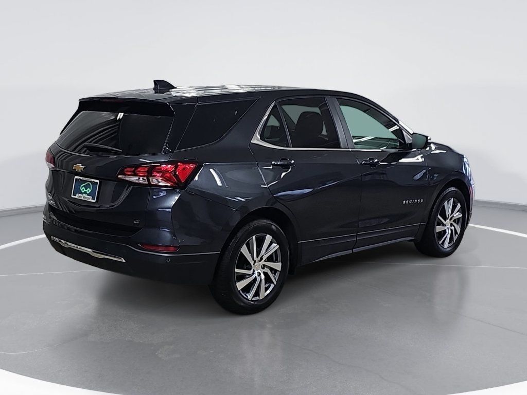 Certified 2023 Chevrolet Equinox LT FWD image 3