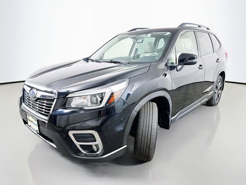 Used 2020 Subaru Forester Limited w/ Popular Package #3 image 3
