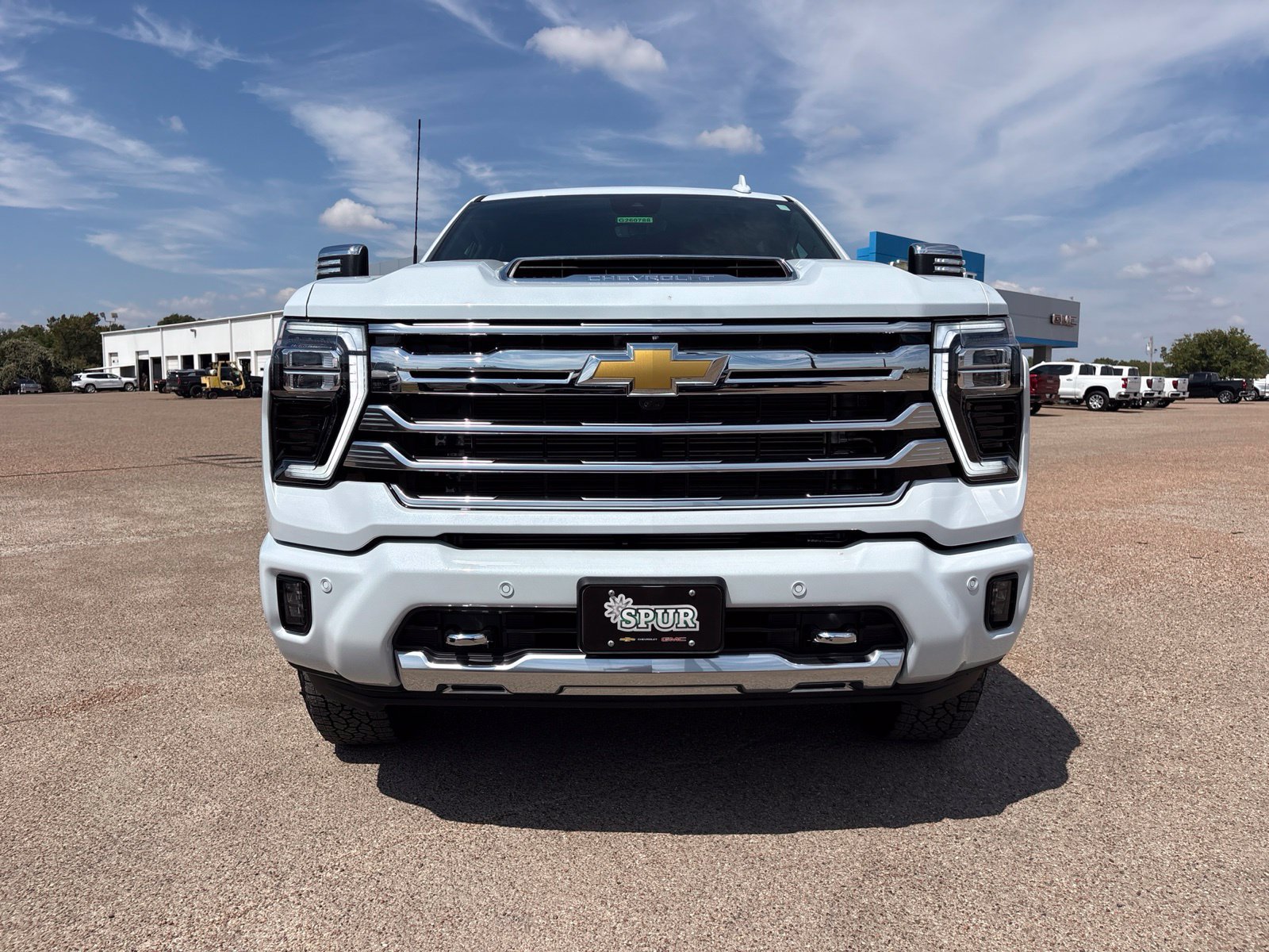 New 2026 Chevrolet Silverado 2500 High Country w/ High Country Premium Package AWD/4WD image 9