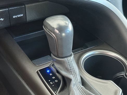 Used 2023 Toyota Camry SE FWD image 16