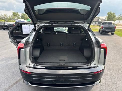 Used 2024 Chevrolet Blazer EV RS AWD/4WD image 39