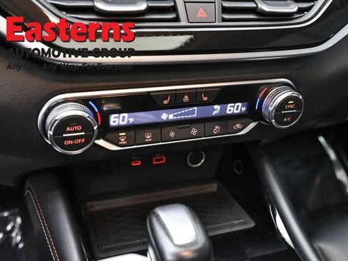 Used 2023 Nissan Altima 2.0 SR FWD image 21
