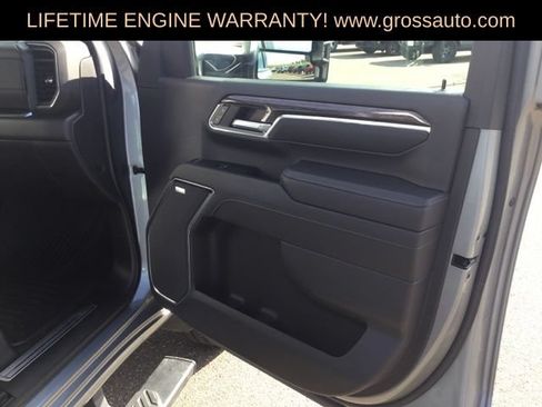 Used 2024 Chevrolet Silverado 2500 LTZ w/ LTZ Convenience Package AWD/4WD image 39