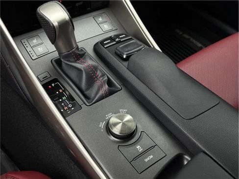 Used 2015 Lexus IS 350 w/ F-Sport Package RWD image 15