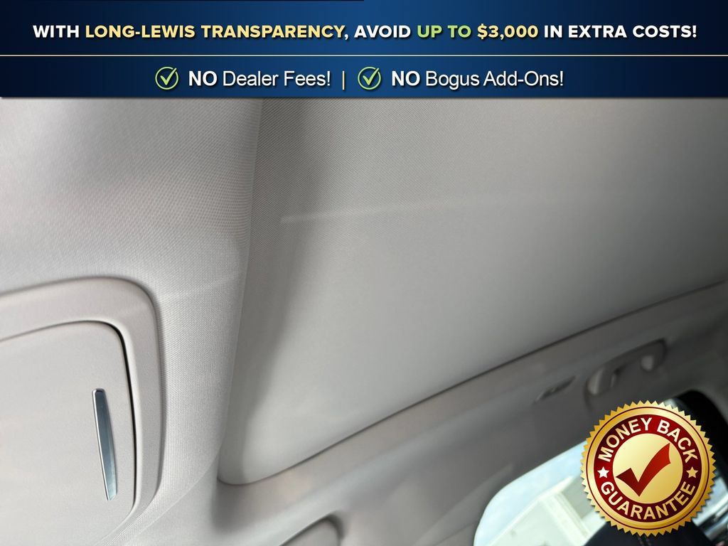 Used 2025 Lincoln Nautilus Reserve AWD/4WD image 28
