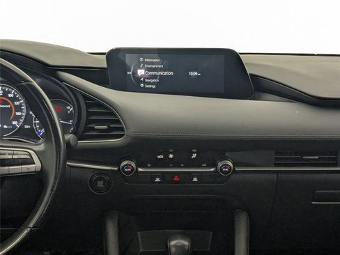 Used 2023 MAZDA MAZDA3 s image 32
