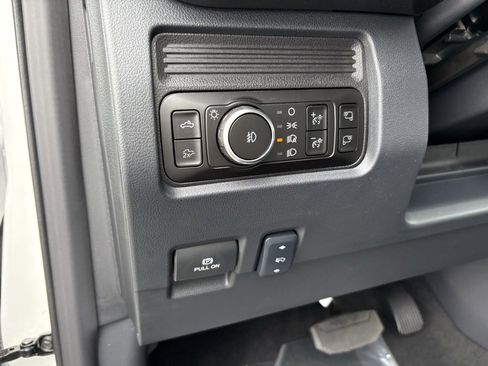New 2026 Ford F350 Lariat w/ Black Appearance Package image 33