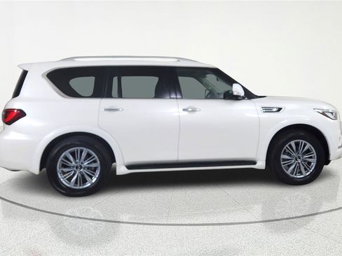 Used 2024 INFINITI QX80 Luxe image 4