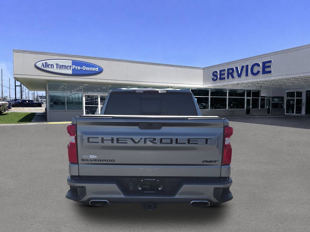 Used 2021 Chevrolet Silverado 1500 RST AWD/4WD image 7