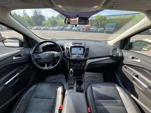 Used 2018 Ford Escape SEL FWD image 19