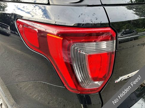 Used 2016 Ford Explorer Sport AWD/4WD image 27