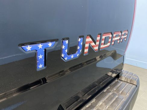 Used 2020 Toyota Tundra SR image 40