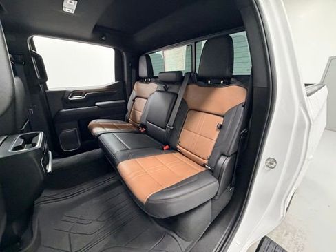 Certified 2024 Chevrolet Silverado 1500 High Country image 29