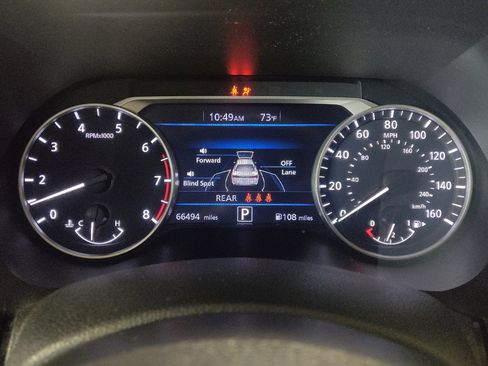 Used 2021 Nissan Sentra SV FWD image 23