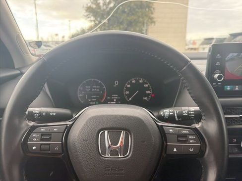 Used 2025 Honda HR-V EX-L image 15
