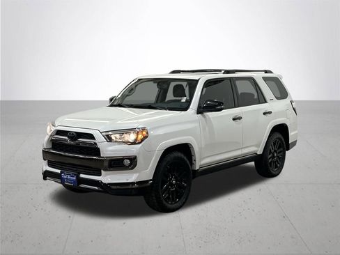 Used 2019 Toyota 4Runner Limited image 2
