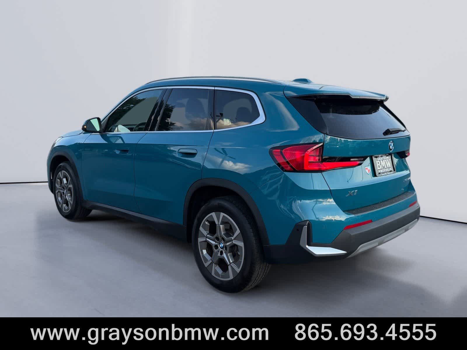 Used 2023 BMW X1 xDrive28i w/ Convenience Package AWD/4WD image 5