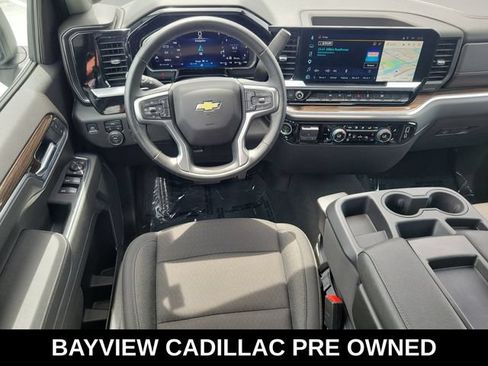 Used 2026 Chevrolet Silverado 1500 LT AWD/4WD image 18