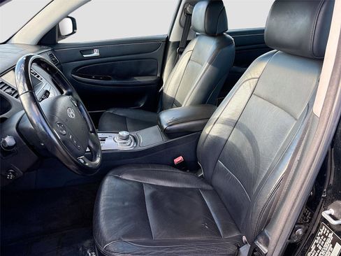 Used 2012 Hyundai Genesis 5.0 image 24