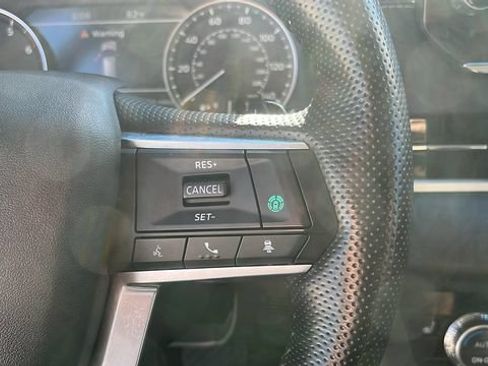 Used 2024 Mitsubishi Outlander SE FWD image 10