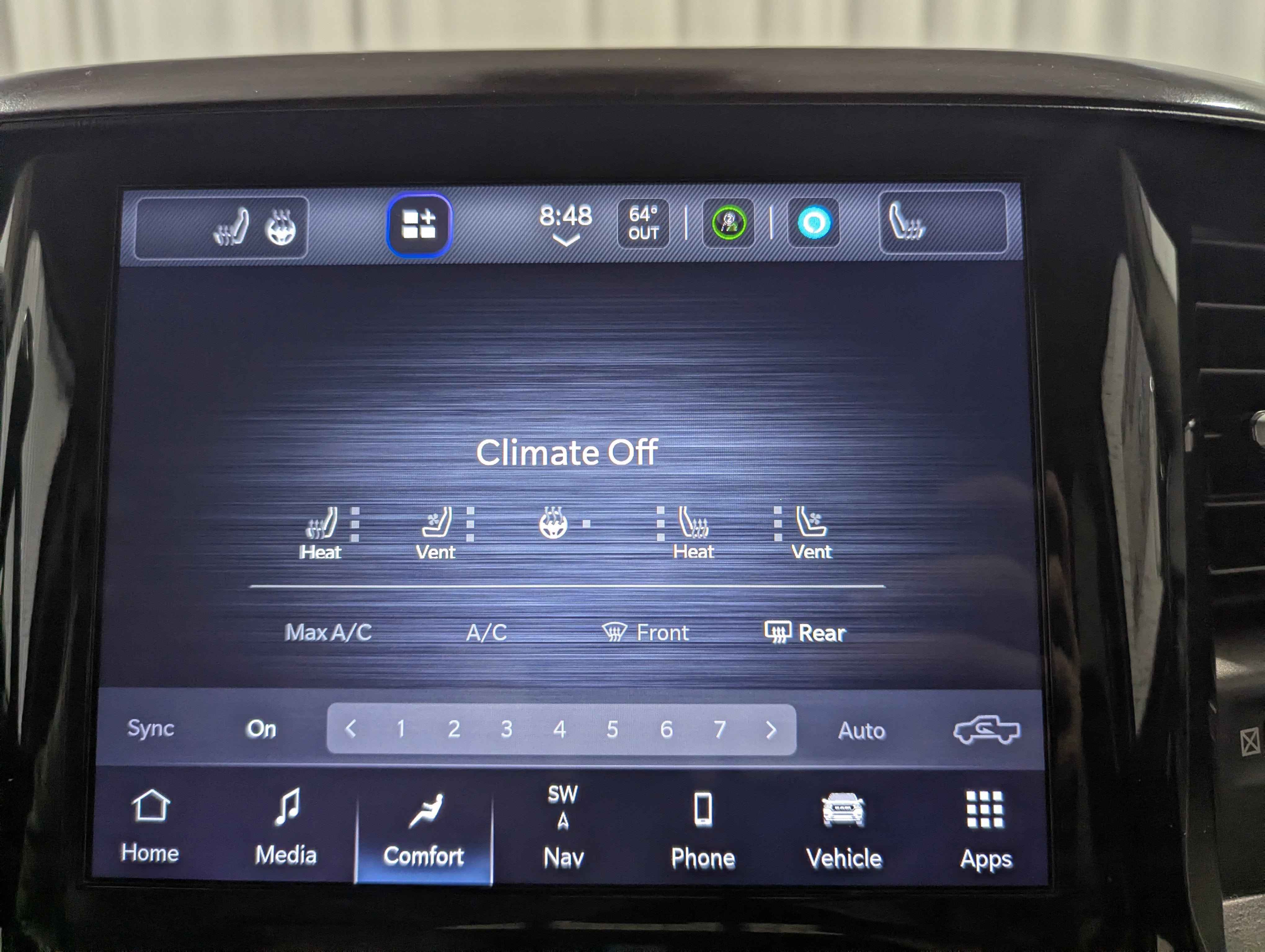 Used 2022 RAM 2500 Laramie AWD/4WD image 25
