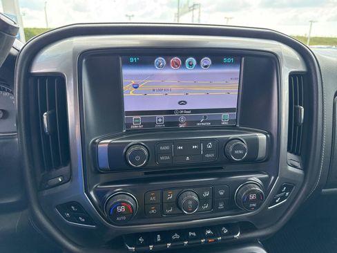 Used 2017 Chevrolet Silverado 1500 LTZ Z71 w/ Redline Edition AWD/4WD image 21
