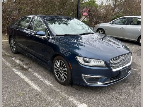 Used 2017 Lincoln MKZ Select w/ Select Plus Package AWD/4WD image 1