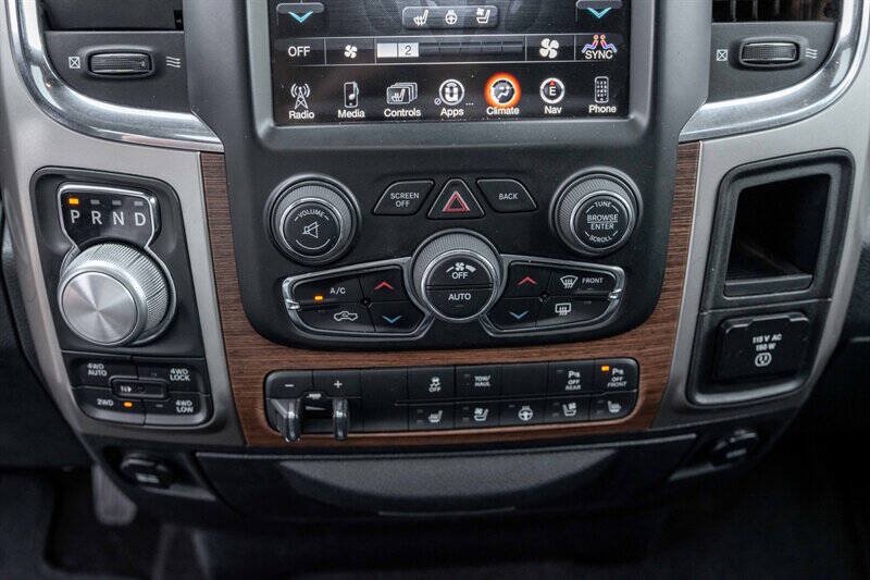 Used 2015 RAM 1500 Laramie w/ Convenience Group AWD/4WD image 15