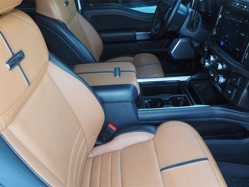 Used 2024 Ford F350 Platinum image 24