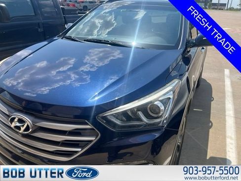 Used 2018 Hyundai Santa Fe Sport FWD image 1