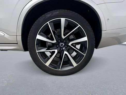 Used 2024 Volvo XC90 B6 Plus w/ Protection Package Premier image 21
