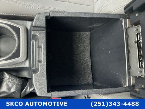 Used 2020 Toyota Tacoma SR5 RWD image 25