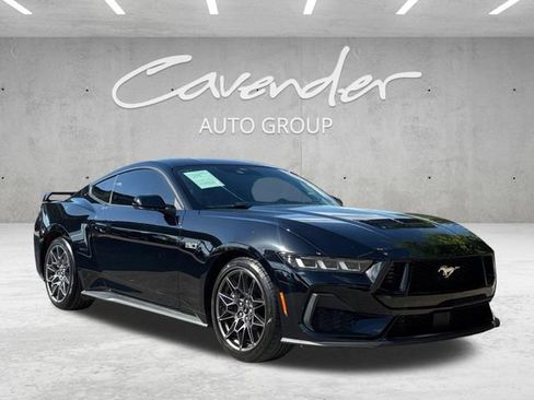 Used 2024 Ford Mustang GT Premium w/ GT Performance Package RWD image 2