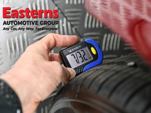 Used 2019 Tesla Model 3 Standard Range image 26