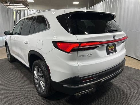 New 2026 Buick Enclave Preferred w/ Power Package image 5