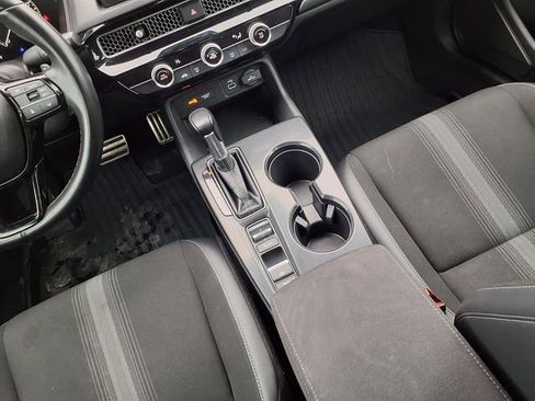 Used 2022 Honda Civic Sport image 8