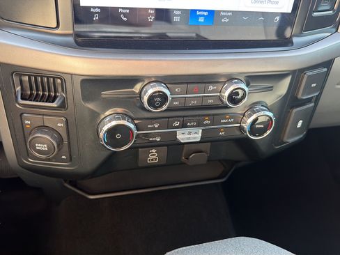 Used 2025 Ford F150 XLT w/ Equipment Group 301A Standard AWD/4WD image 23
