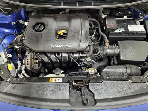 Used 2017 Kia Forte LX FWD image 30