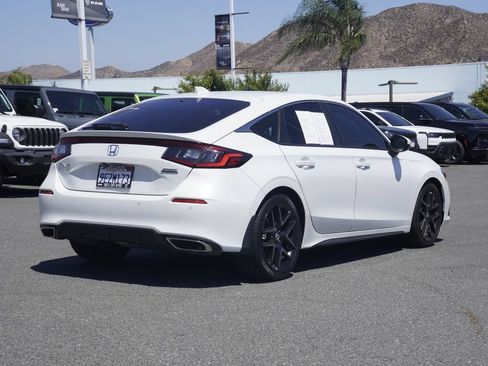 Used 2022 Honda Civic Sport Touring image 4