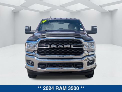 Used 2024 RAM 3500 Big Horn AWD/4WD image 9