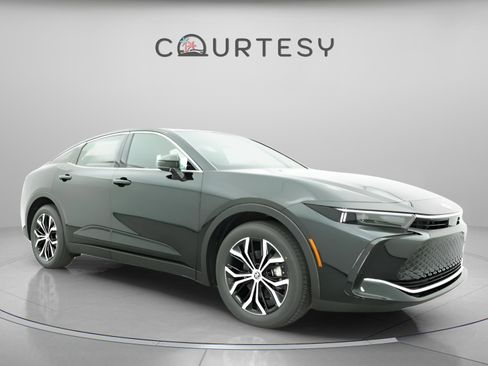 New 2026 Toyota Crown XLE image 26