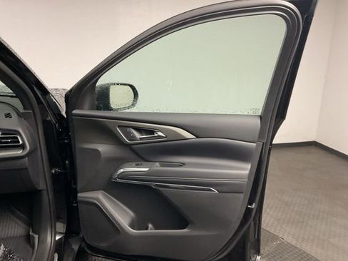 New 2026 Chevrolet Traverse LT w/ Sun and Wheel Package image 22