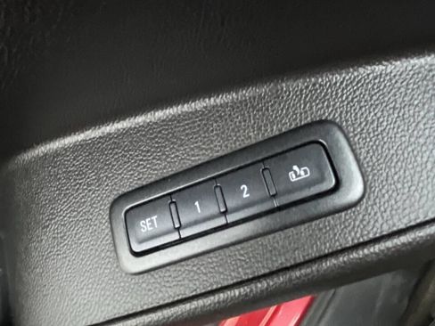 Used 2015 GMC Yukon XL SLT w/ Open Road Package image 34