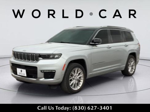 Used 2021 Jeep Grand Cherokee L Summit w/ Luxury Tech Group V image 4