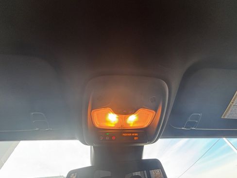 Certified 2024 Chevrolet Colorado Z71 w/ Z71 Convenience Package 2 image 7