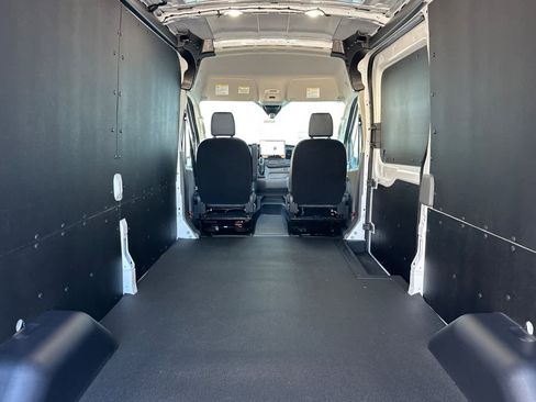 New 2026 Ford Transit 250 148 Medium Roof w/ Load Area Protection Package image 12